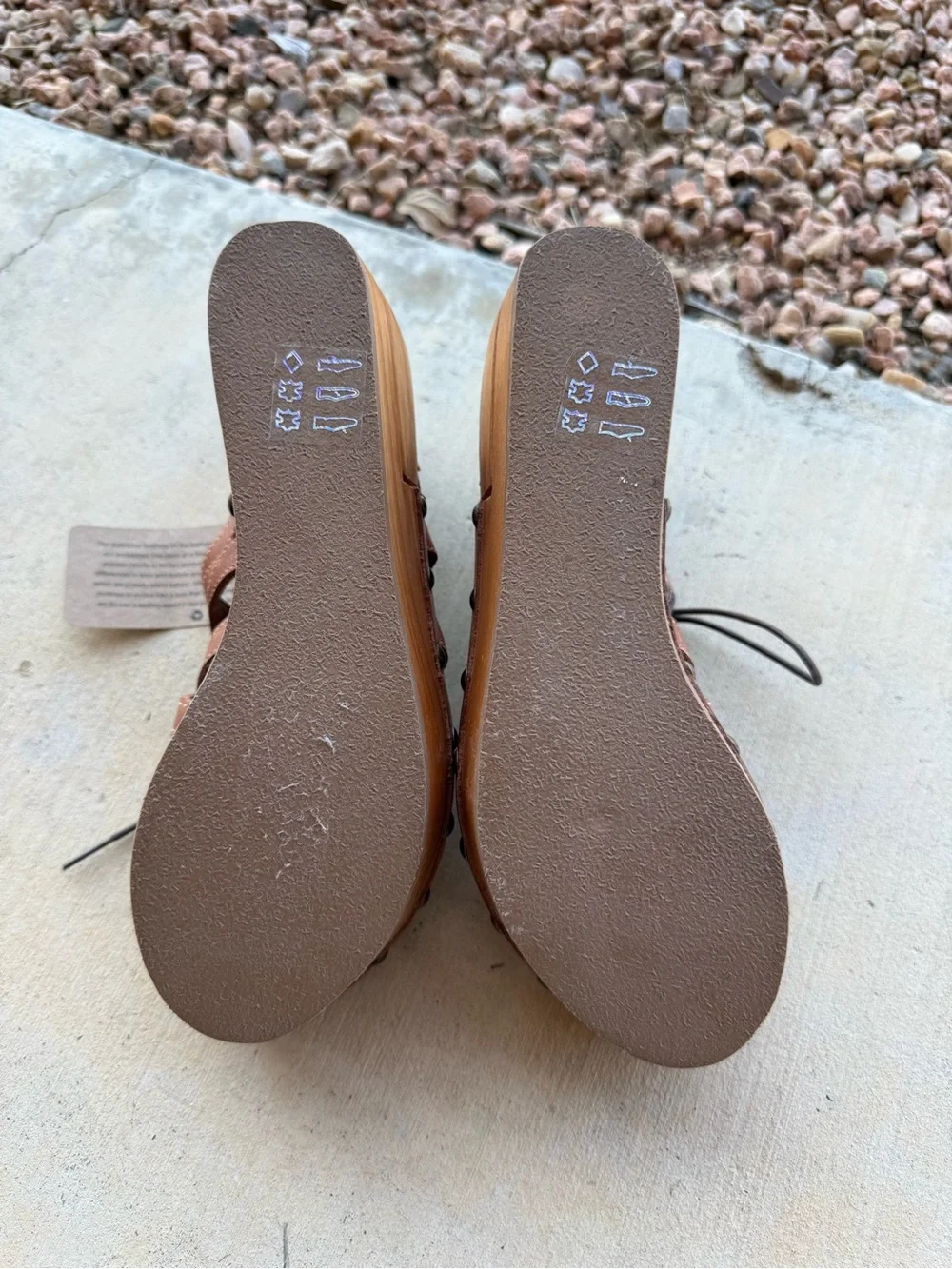 BedStu Brown Leather Lace-Up Wedge Sandals